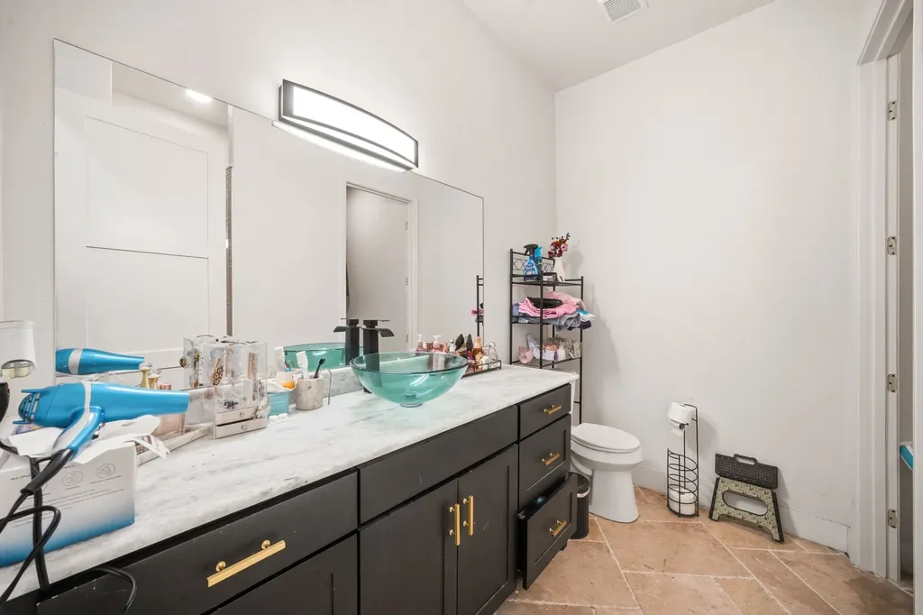 6471 NE County Road 1040 Rice TX 75155