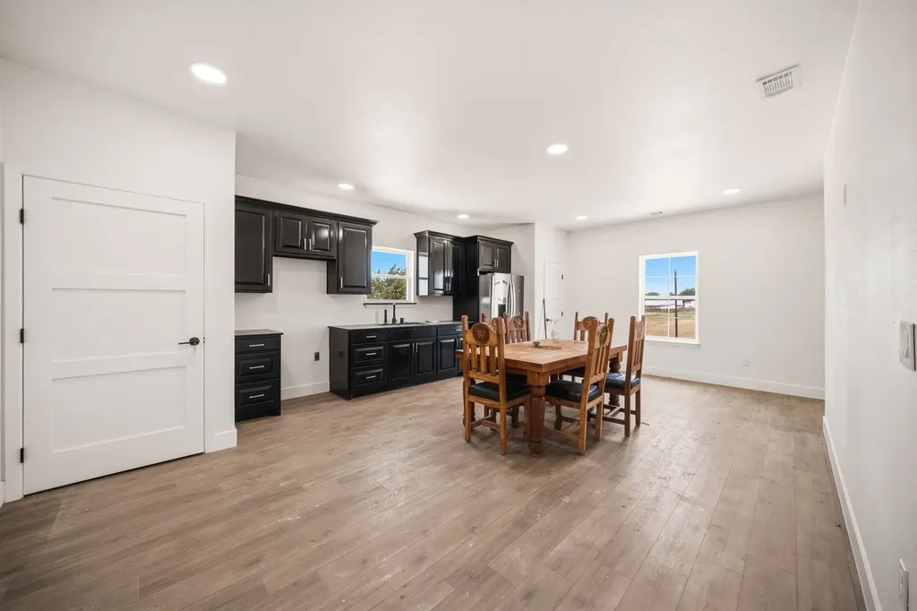 6471 NE County Road 1040 Rice TX 75155
