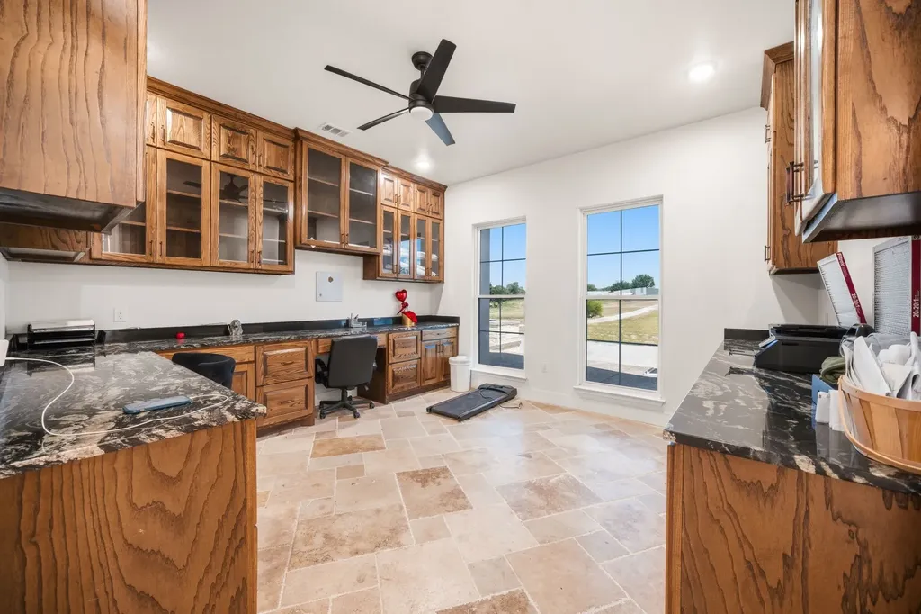 6471 NE County Road 1040 Rice TX 75155