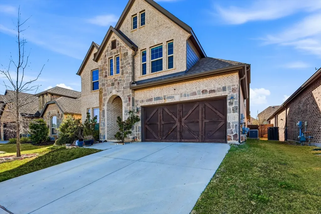 2717 Calloway Creek Drive Fort Worth TX 76118