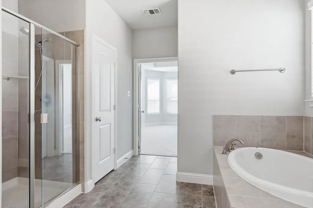 2717 Calloway Creek Drive Fort Worth TX 76118