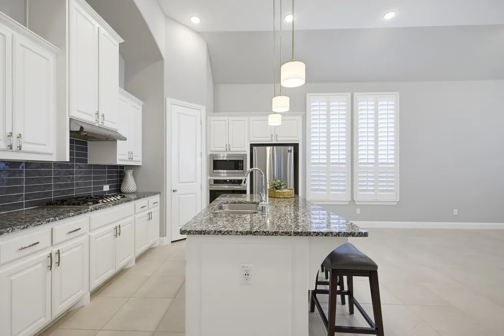 7412 Plumgrove Road Fort Worth TX 76123