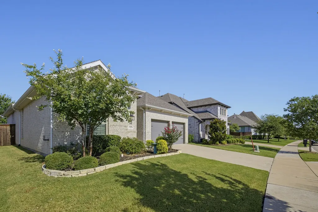 7412 Plumgrove Road Fort Worth TX 76123