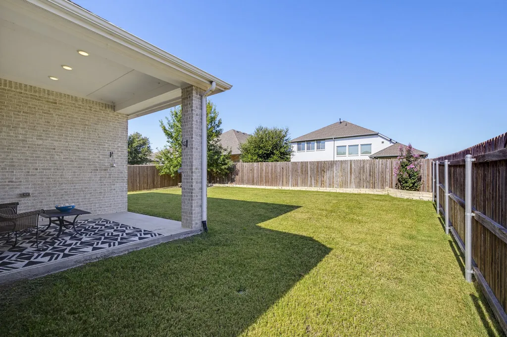 7412 Plumgrove Road Fort Worth TX 76123