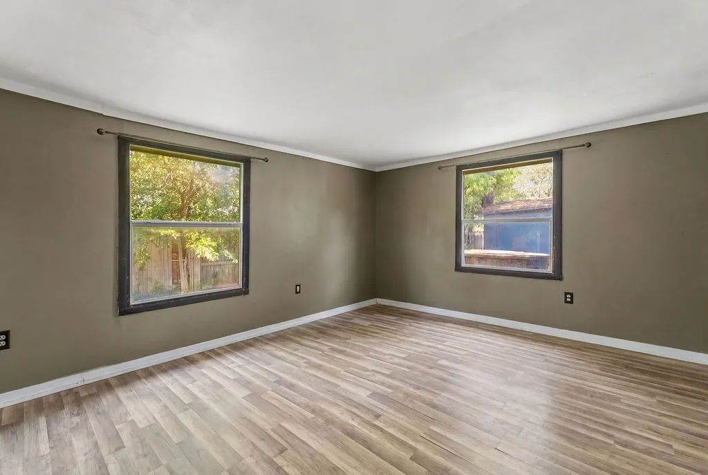 202 Fleetwood Court Arlington TX 76014