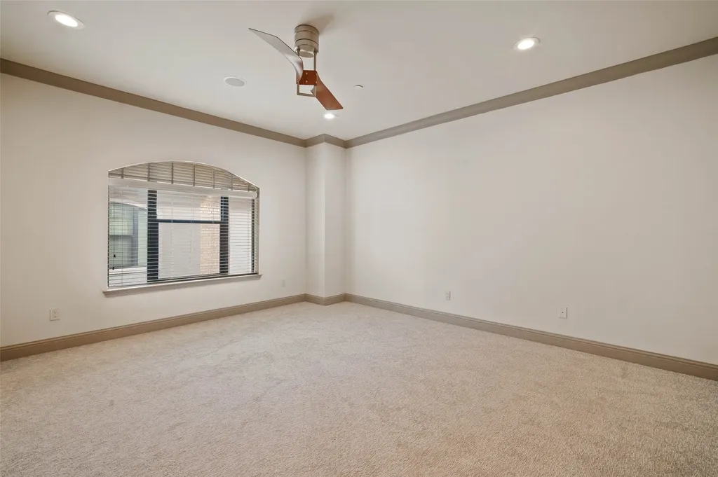 3142 Ross Avenue Dallas TX 75204