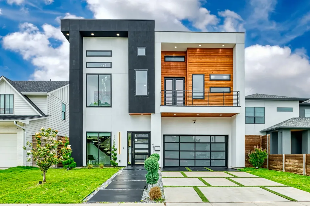 4811 Cowan Avenue Dallas TX 75209