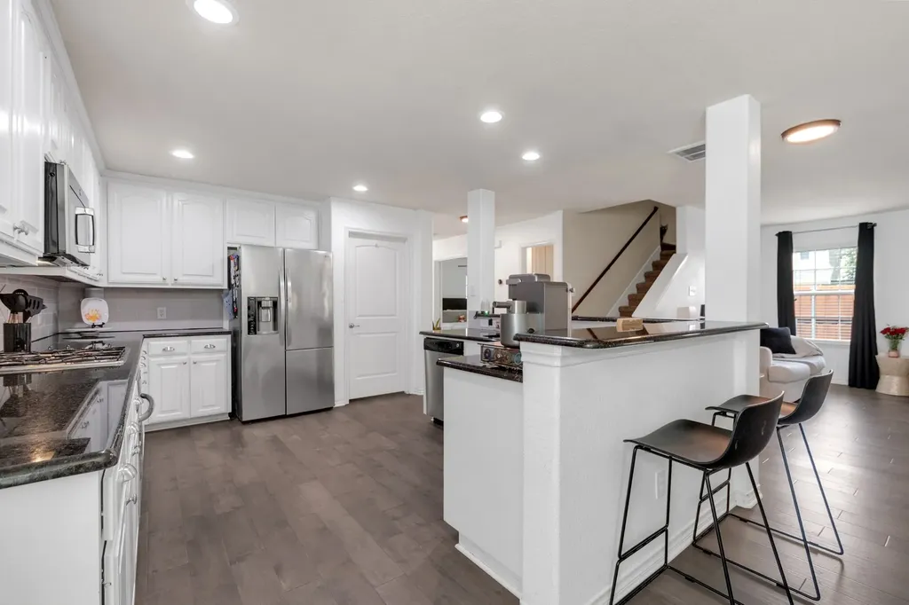 7601 Double Diamond Trail Mckinney TX 75070