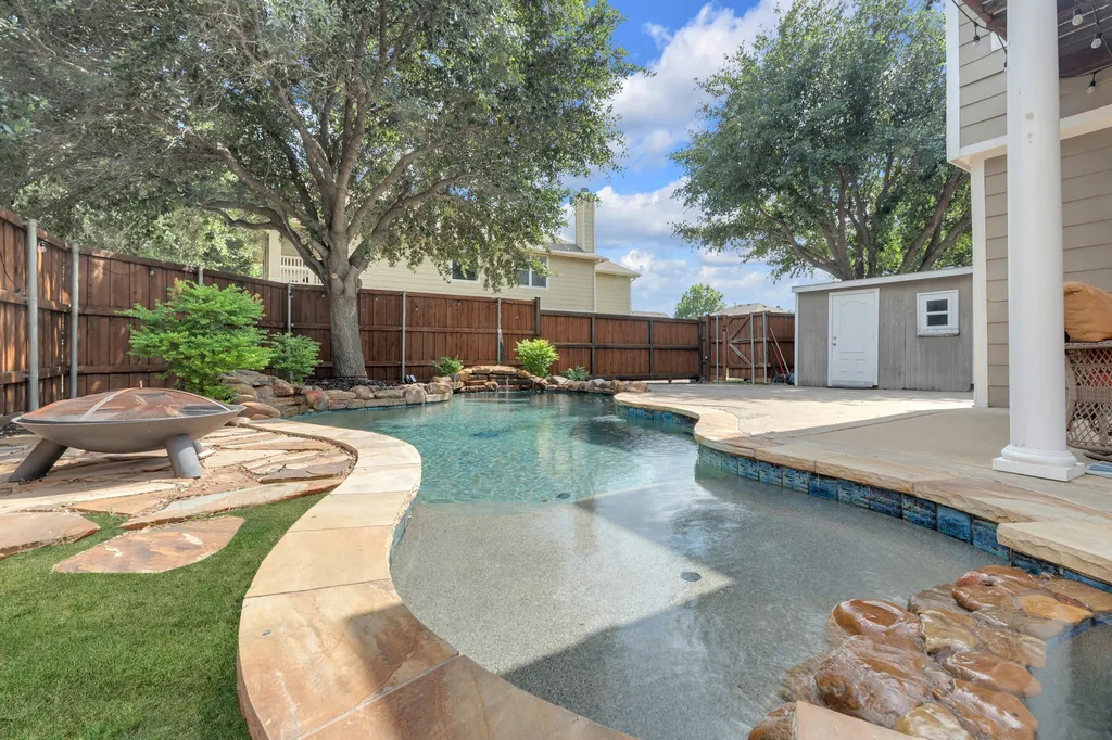 7601 Double Diamond Trail Mckinney TX 75070