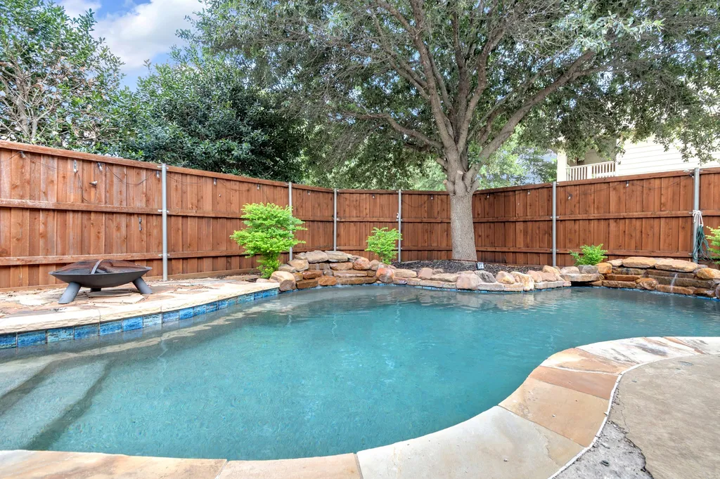 7601 Double Diamond Trail Mckinney TX 75070