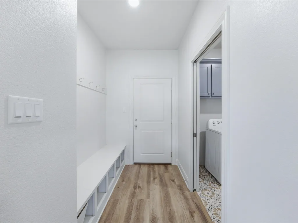 648 Half Moon Way Runaway Bay TX 76426