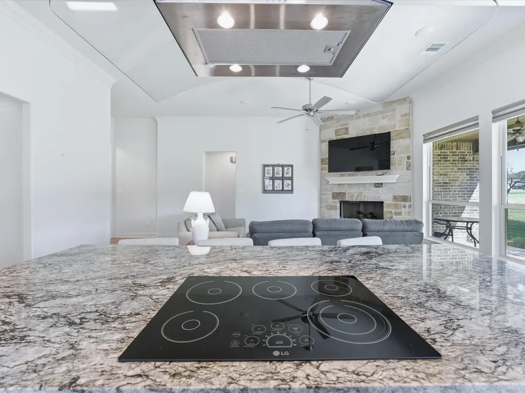 648 Half Moon Way Runaway Bay TX 76426