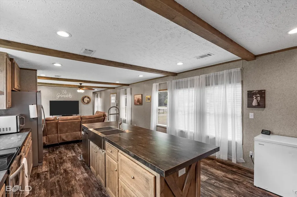 12753 Denise Drive Keithville LA 71047