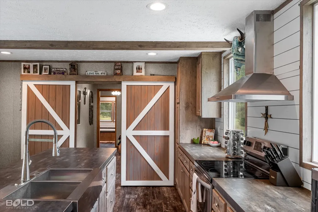 12753 Denise Drive Keithville LA 71047