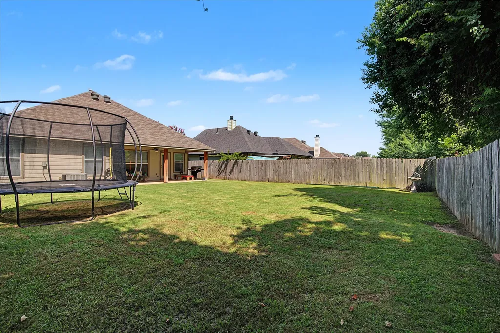 611 Whitefield Bossier City LA 71112