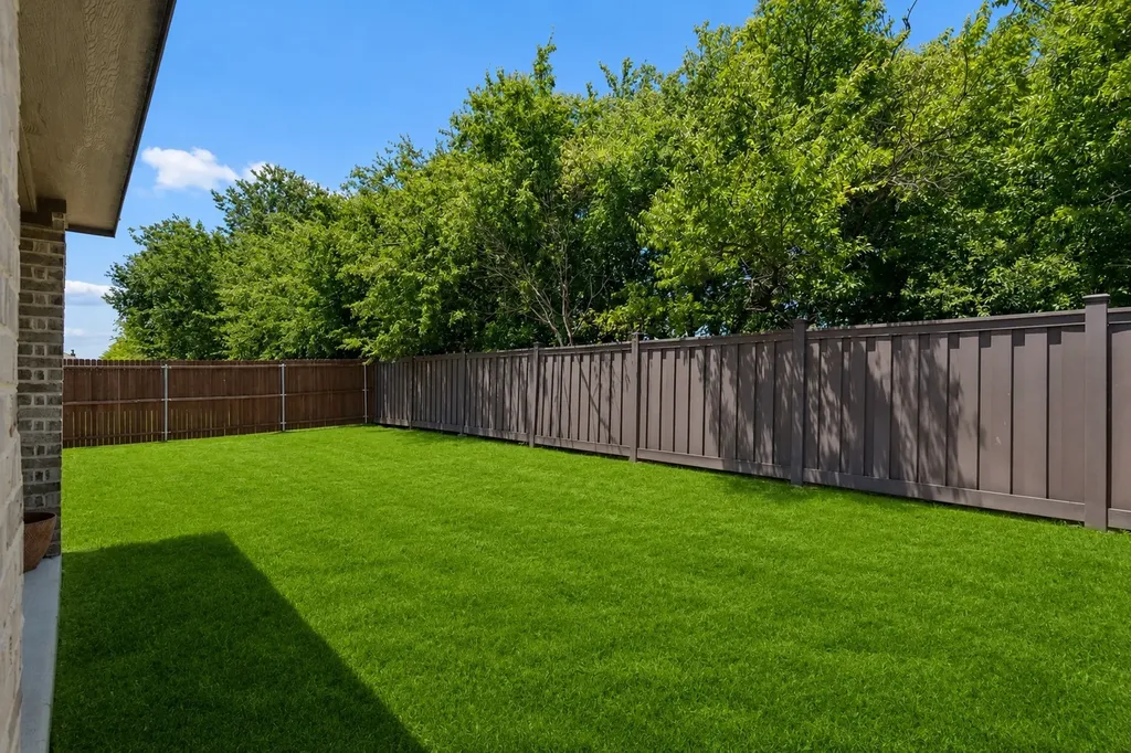 9916 Mescalbean Boulevard Fort Worth TX 76036