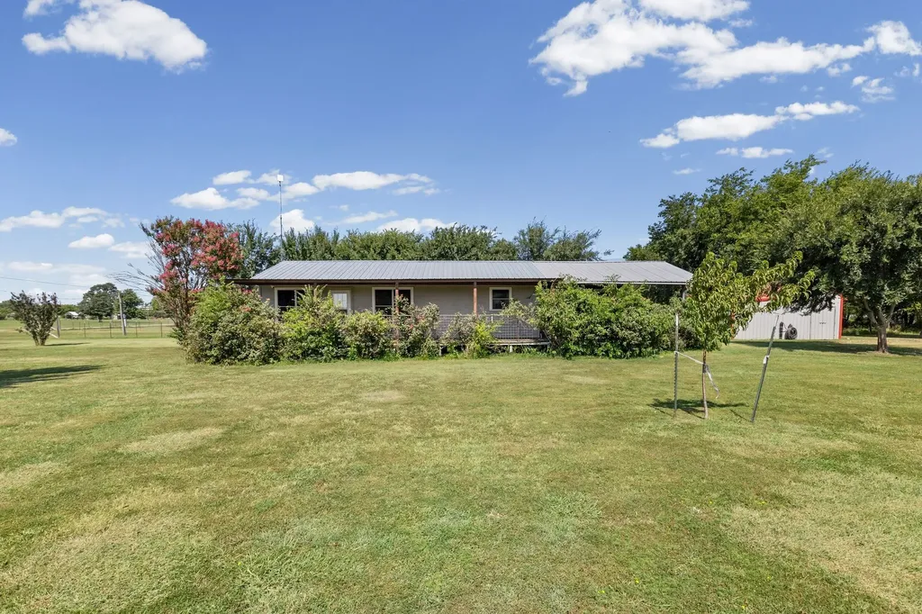126 Private Road 5449 Point TX 75472