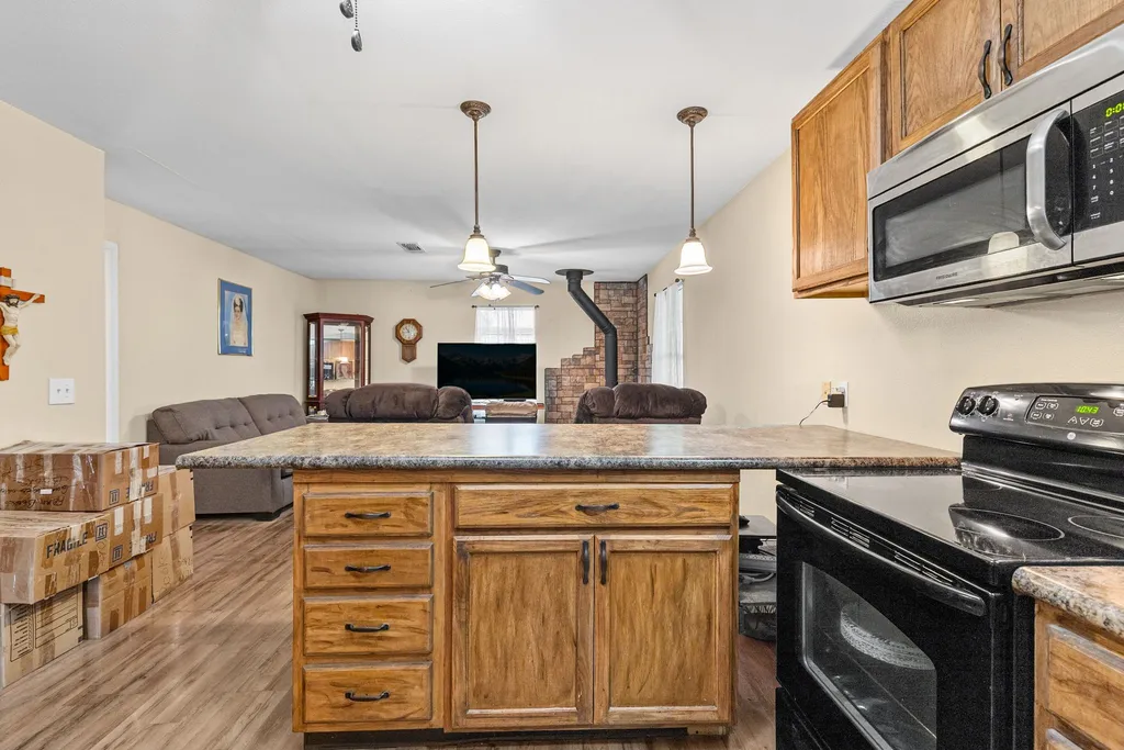 126 Private Road 5449 Point TX 75472
