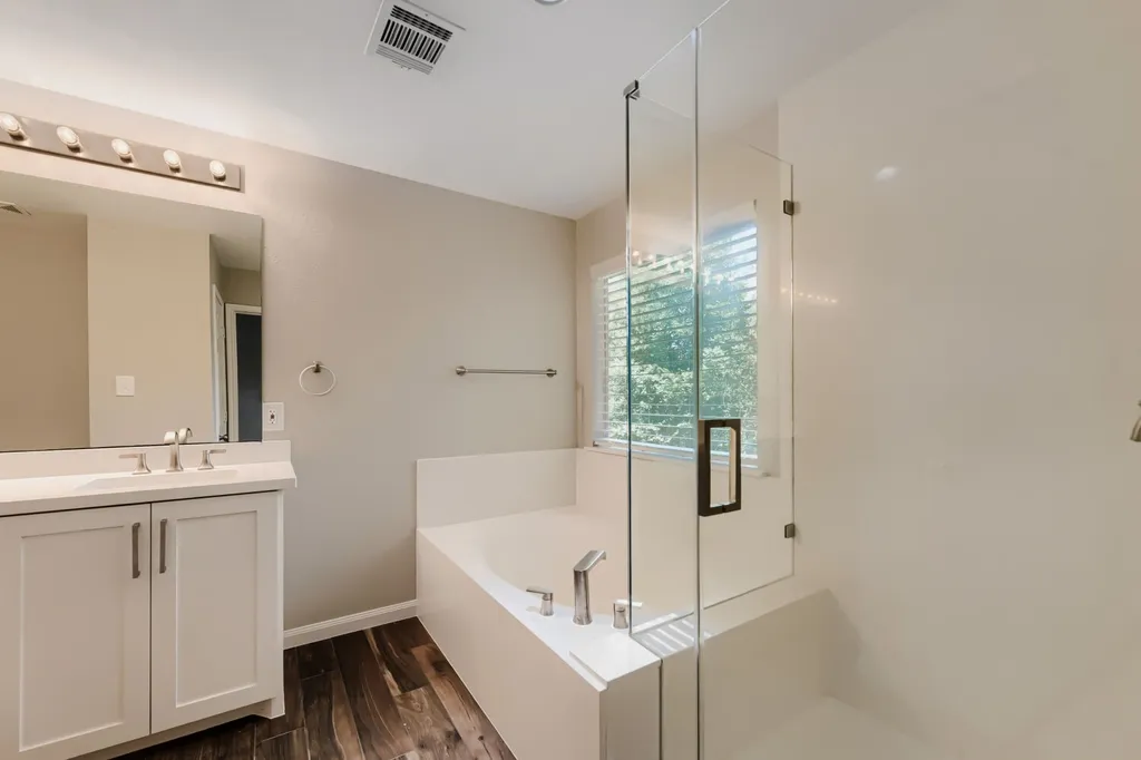 11 Wineberry Place The Woodlands TX 77382