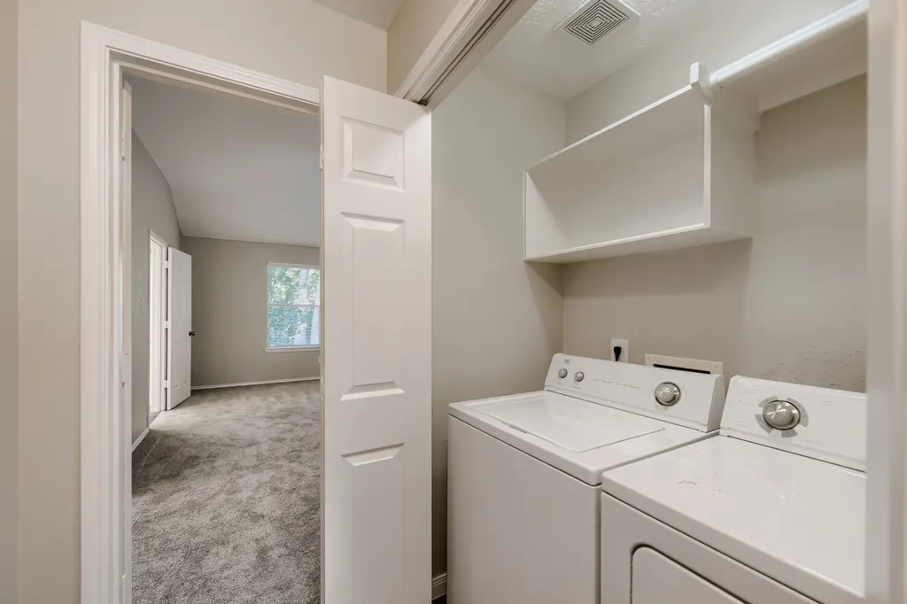 11 Wineberry Place The Woodlands TX 77382