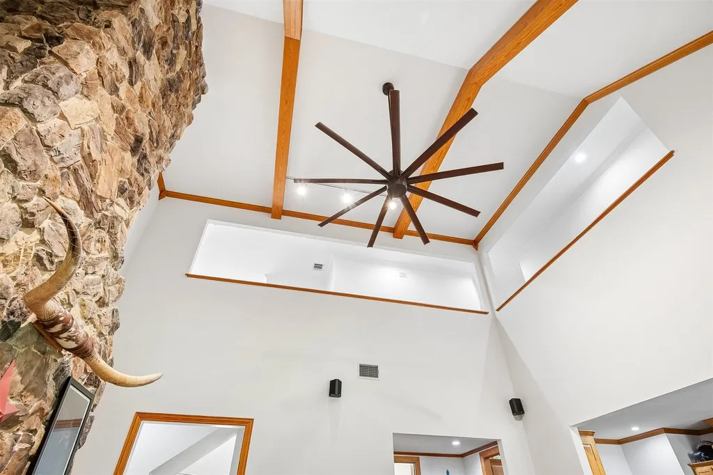 900 Coral Cove Oak Point TX 75068
