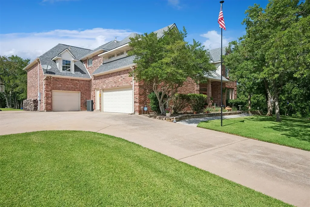 900 Coral Cove Oak Point TX 75068