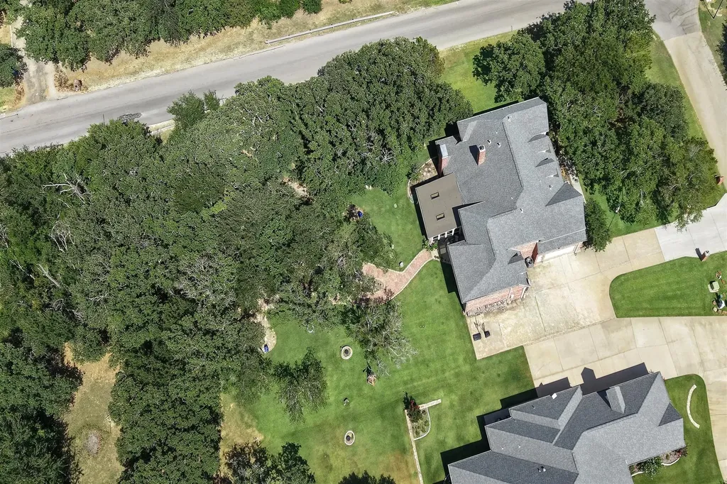 900 Coral Cove Oak Point TX 75068