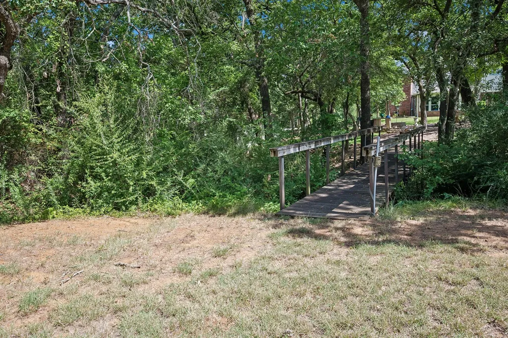 900 Coral Cove Oak Point TX 75068
