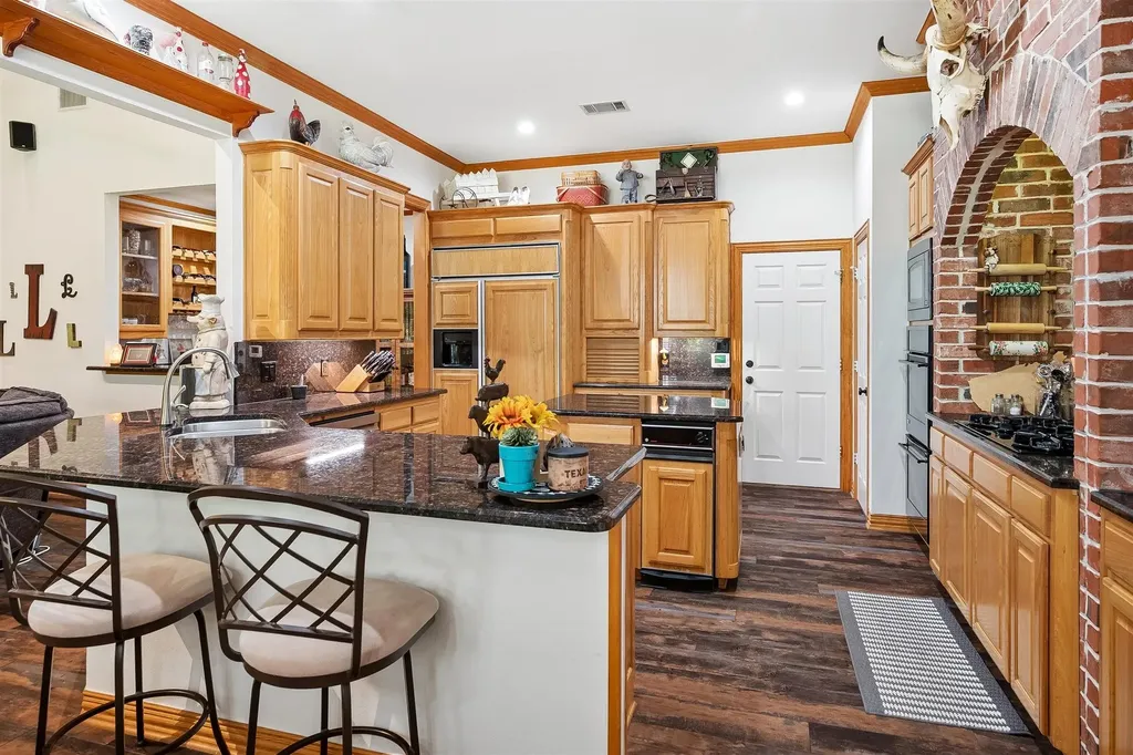 900 Coral Cove Oak Point TX 75068