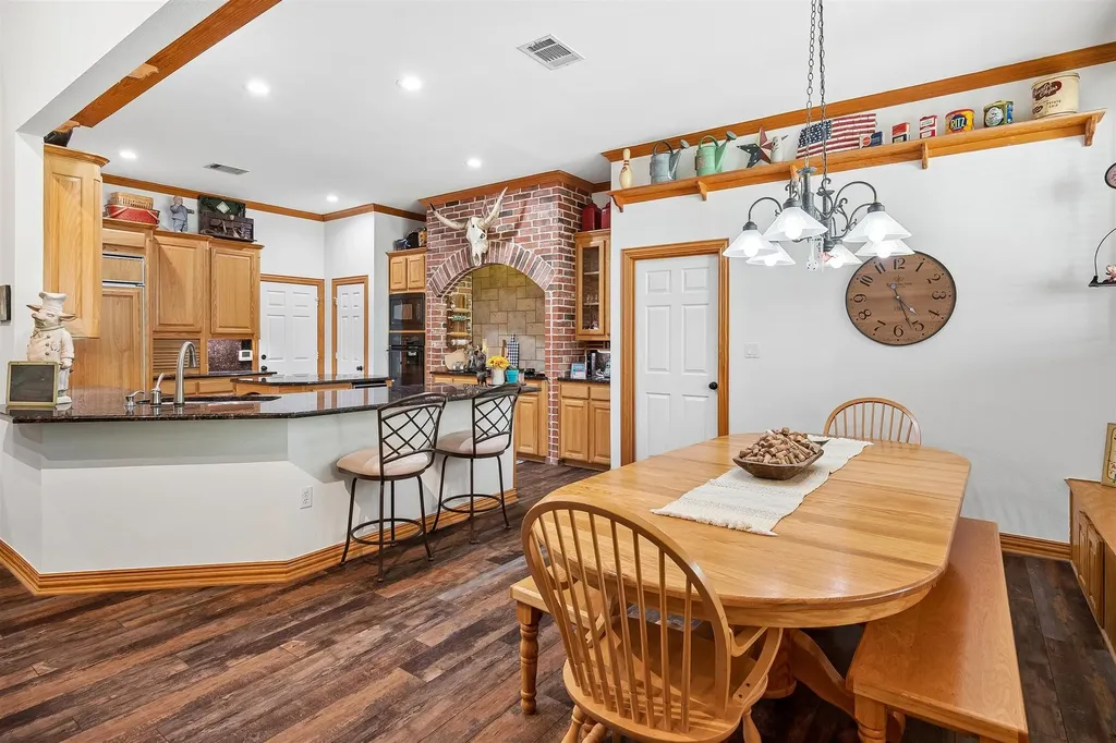 900 Coral Cove Oak Point TX 75068