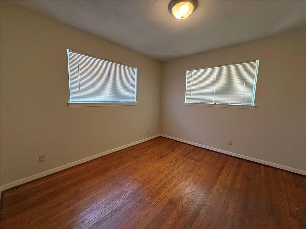 588 Rea Avenue Lancaster TX 75146