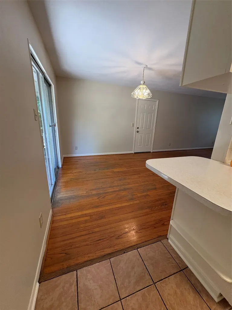 588 Rea Avenue Lancaster TX 75146