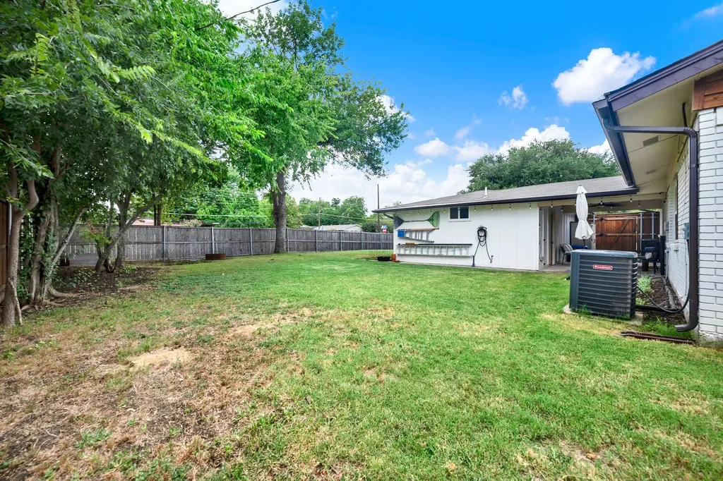 745 Pinehurst Drive Richardson TX 75080