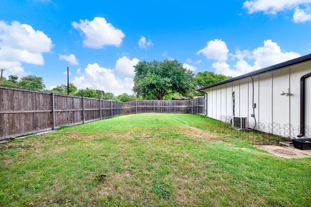 745 Pinehurst Drive Richardson TX 75080