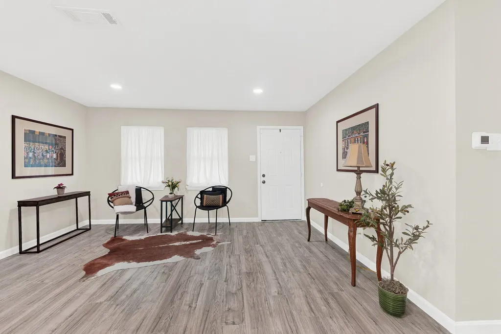 745 Pinehurst Drive Richardson TX 75080