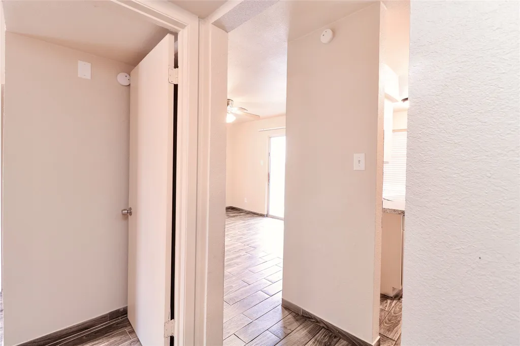 8033 Cambridge Circle White Settlement TX 76108