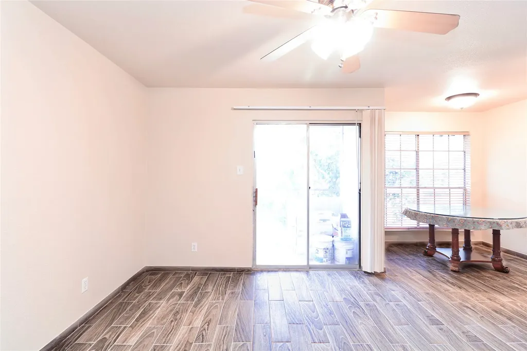 8033 Cambridge Circle White Settlement TX 76108