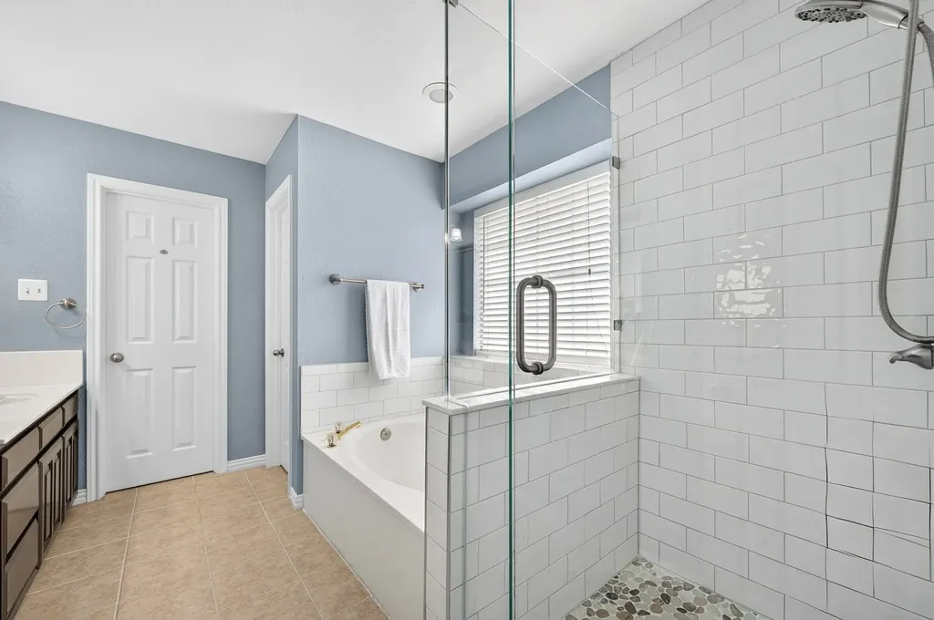 2724 Winterlake Drive Carrollton TX 75006