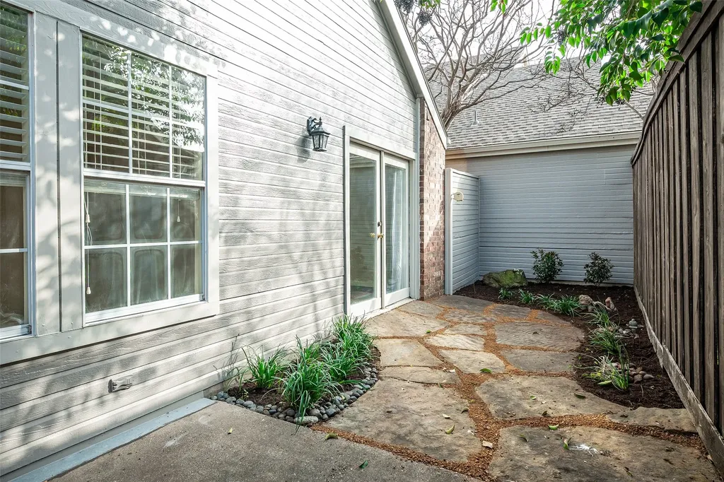 4143 Shadow Gables Drive Dallas TX 75287