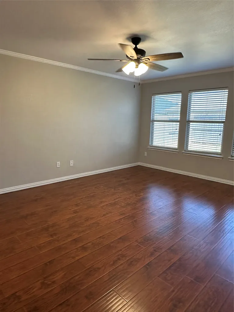 2031 Allyson Drive Heartland TX 75126