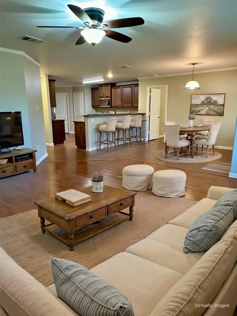 2031 Allyson Drive Heartland TX 75126