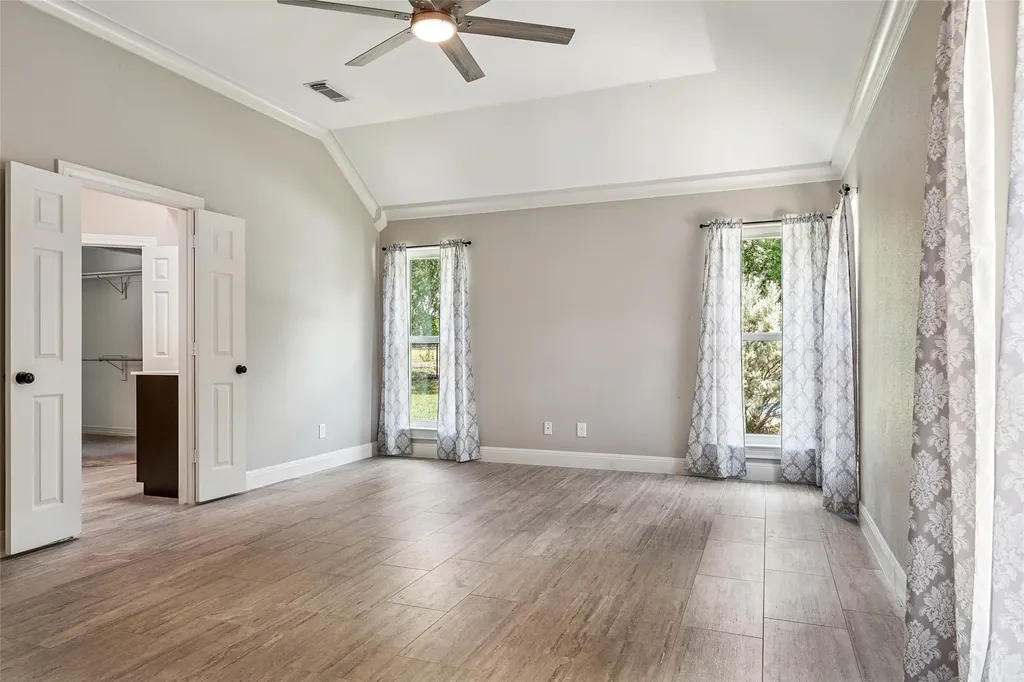 4797 Red Oak Circle Aubrey TX 76227