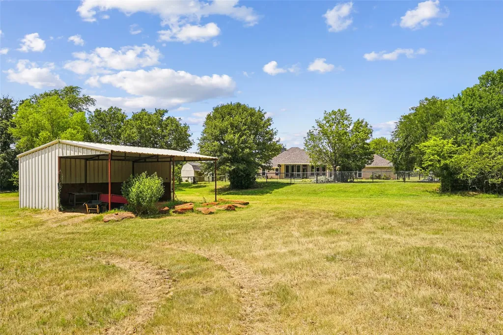 4797 Red Oak Circle Aubrey TX 76227