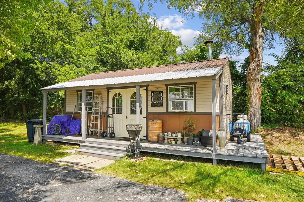 4797 Red Oak Circle Aubrey TX 76227