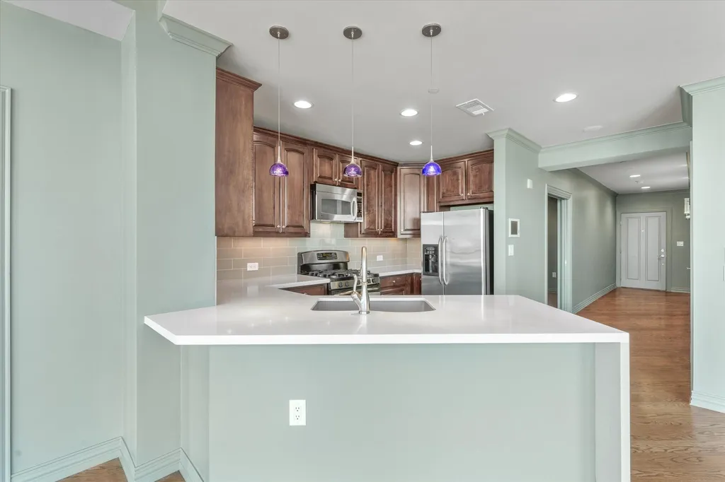 500 Throckmorton Street Fort Worth TX 76102