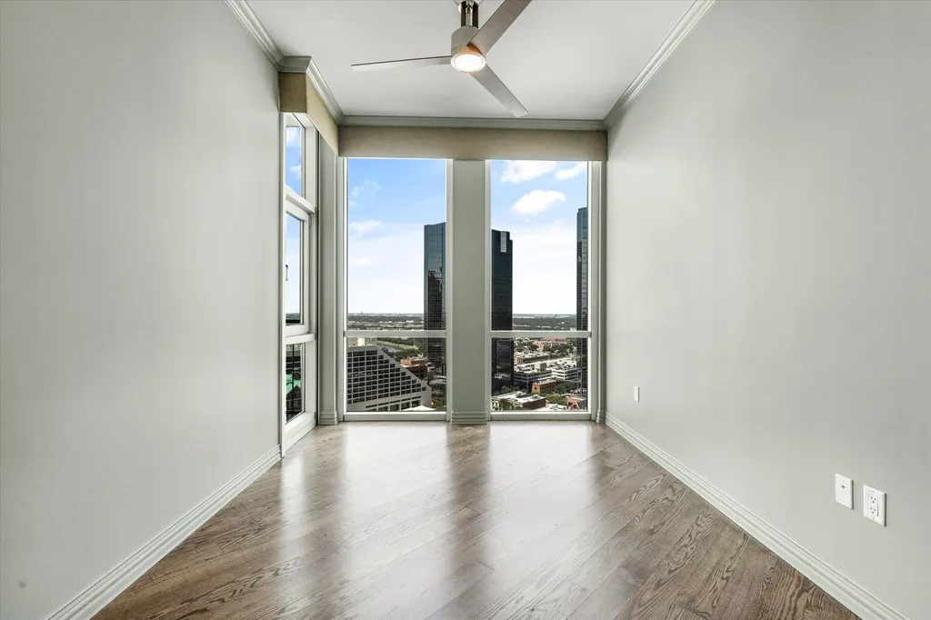 500 Throckmorton Street Fort Worth TX 76102