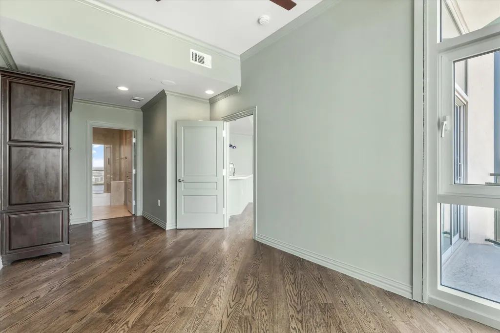500 Throckmorton Street Fort Worth TX 76102