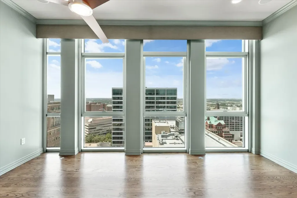 500 Throckmorton Street Fort Worth TX 76102