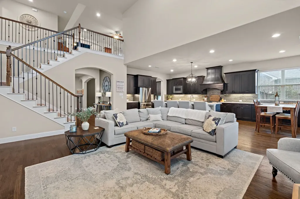 9409 Blackpine Court Lantana TX 76226