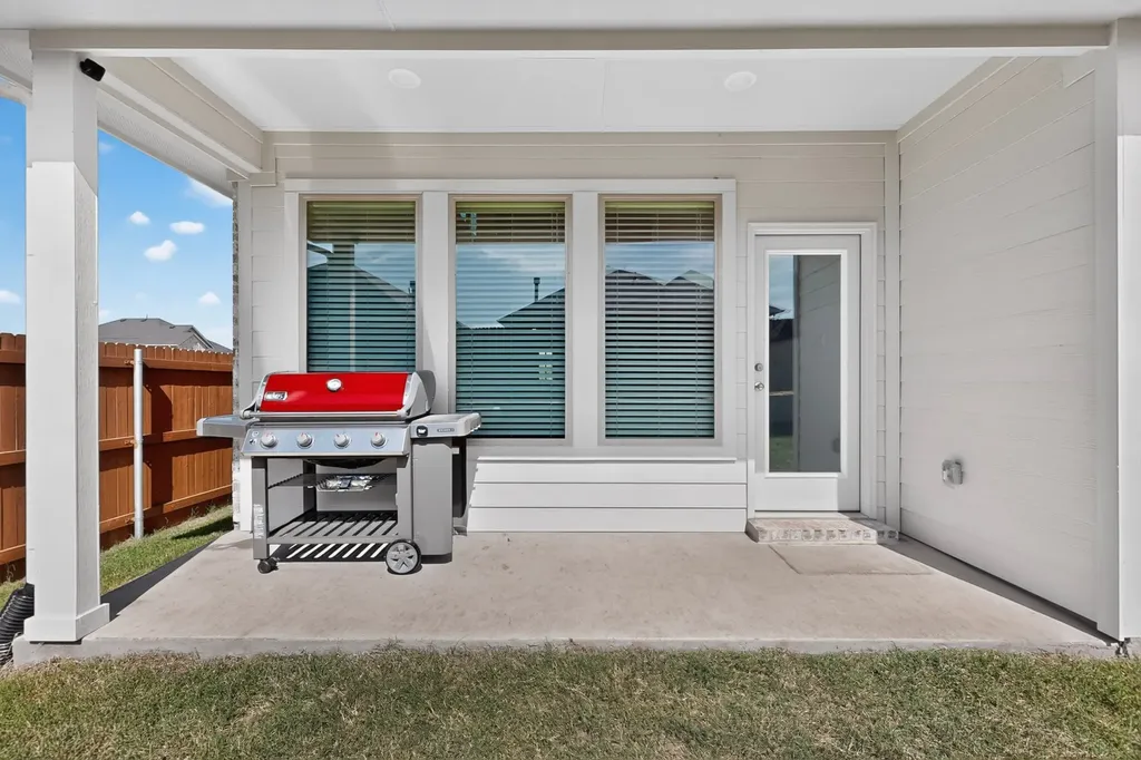 4133 Harrison Street Crandall TX 75114